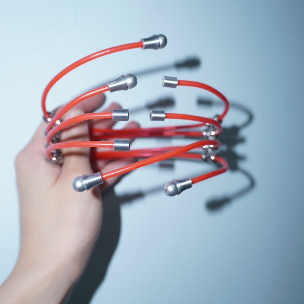 DZ013
Custom Edition Cyberpunk Magnetic Multi-Layer Necklace Detachable Main Body for Customizable Styling