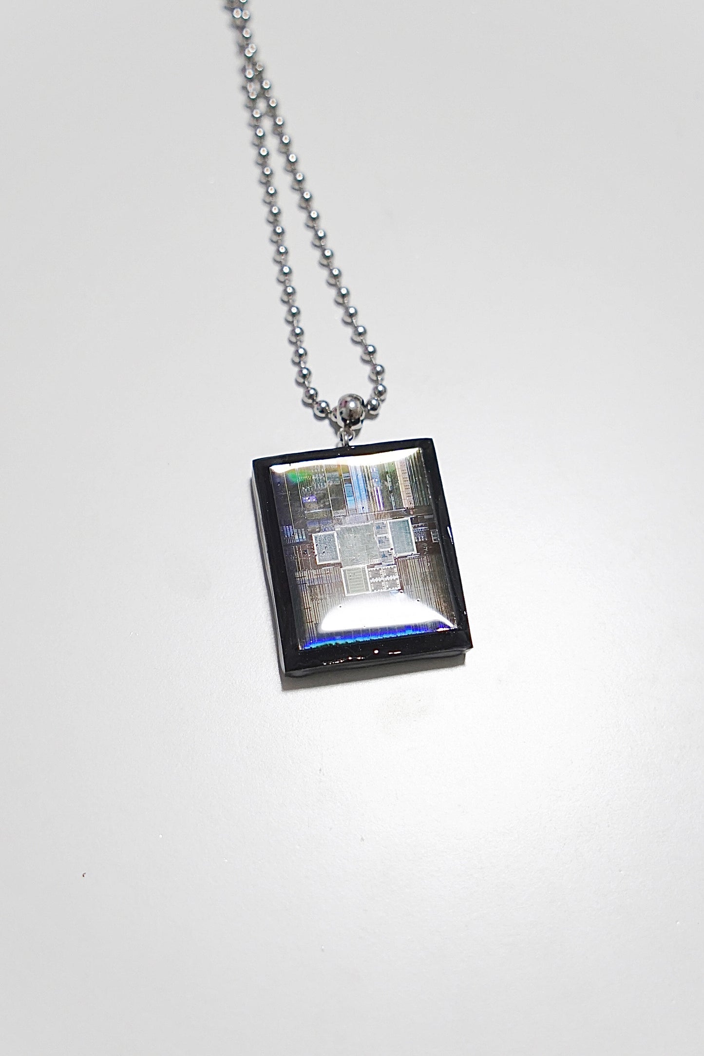 DZ008
Circuit Board Long Necklace