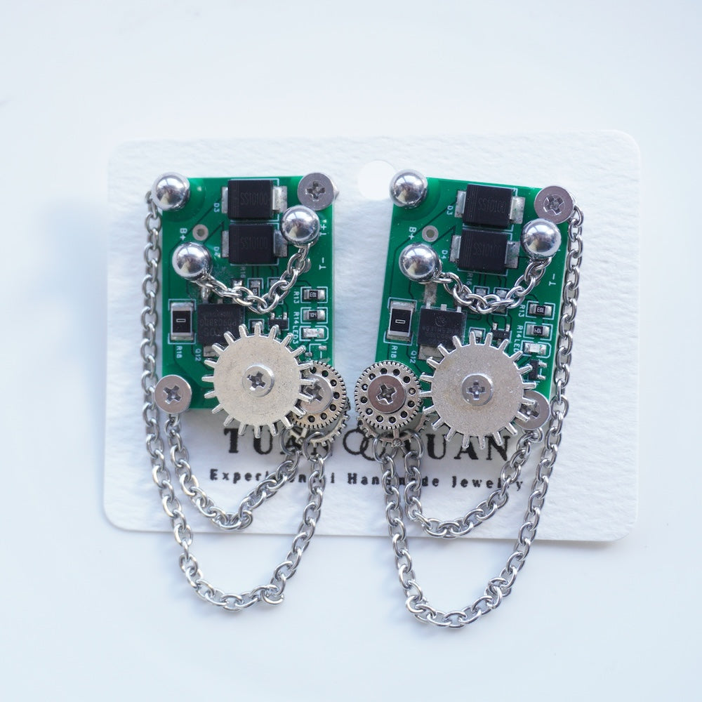 DZE004 Cyberpunk Gear Tassel Circuit Board Earrings (Stainless Steel Studs)