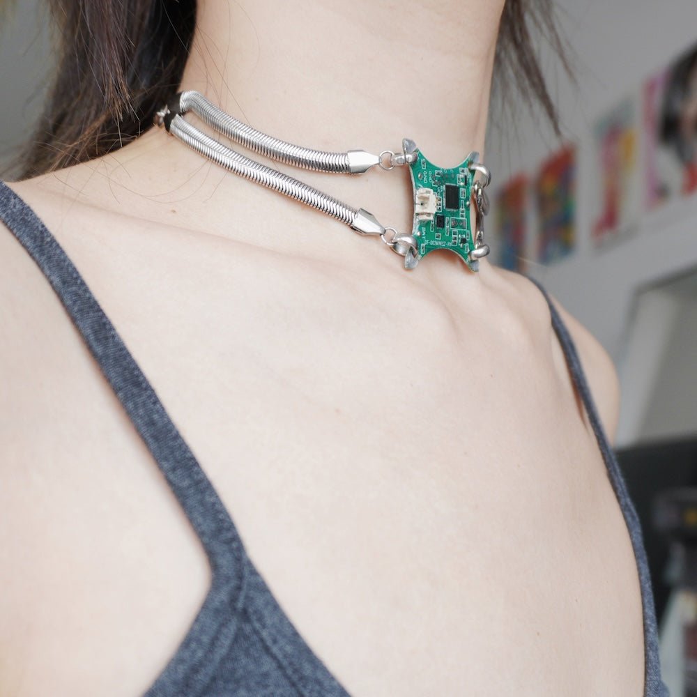 Futuristic Alien-Inspired Circuit Choker- Recycling of Waste Circuit Boards - futuristic jewelry - TUAN TUAN