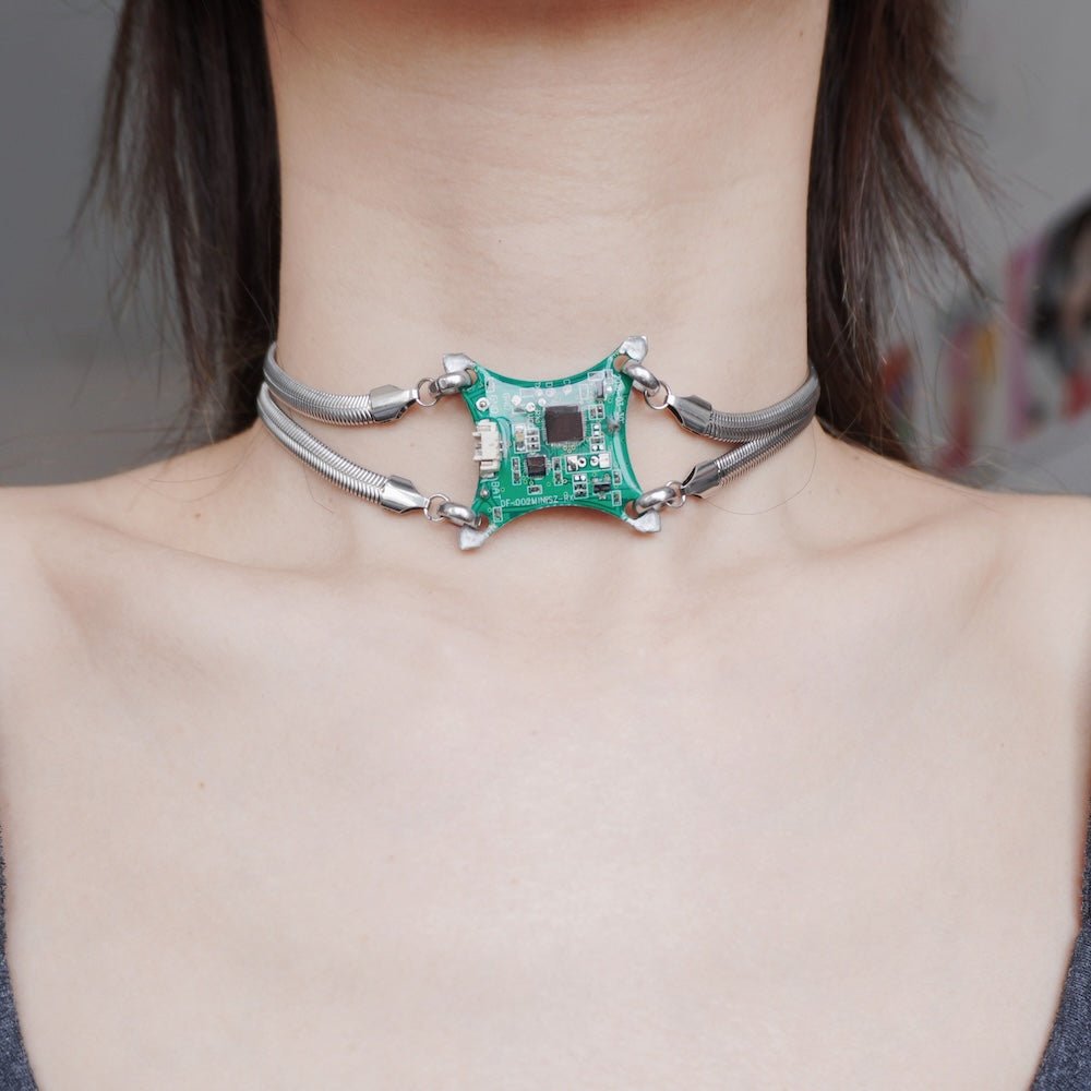 Futuristic Alien-Inspired Circuit Choker- Recycling of Waste Circuit Boards - futuristic jewelry - TUAN TUAN