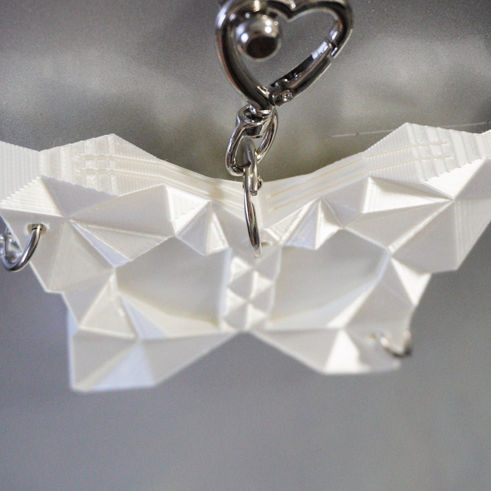 Low Poly Butterfly Photo Holder | 3D Printed Bag Charm - futuristic jewelry - TUAN TUAN