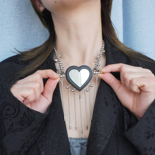 Neo-Gothic Heart-Shaped Mirror Choker — 3D-Printed Handcrafted Necklace-one of a kind - futuristic jewelry - TUAN TUAN